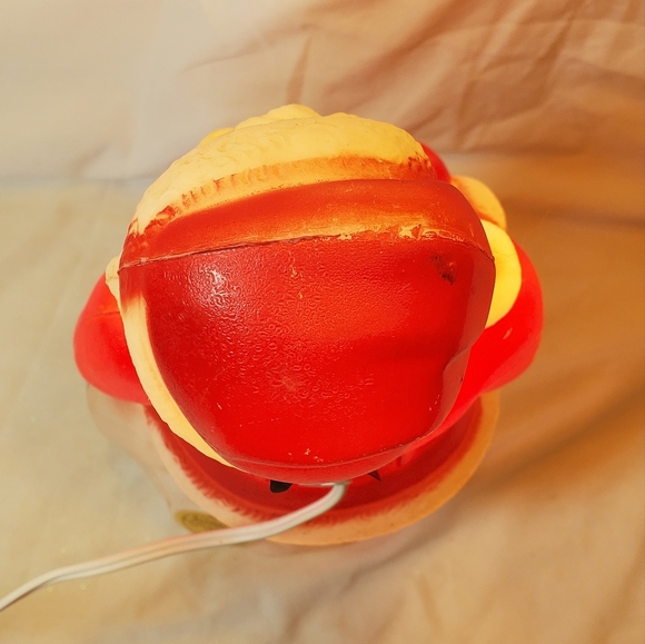 Santa Claus Vintage 1968 Empire Plastic Blow Mold Lighted Plug-in Santa Figure - Picture 9 of 10